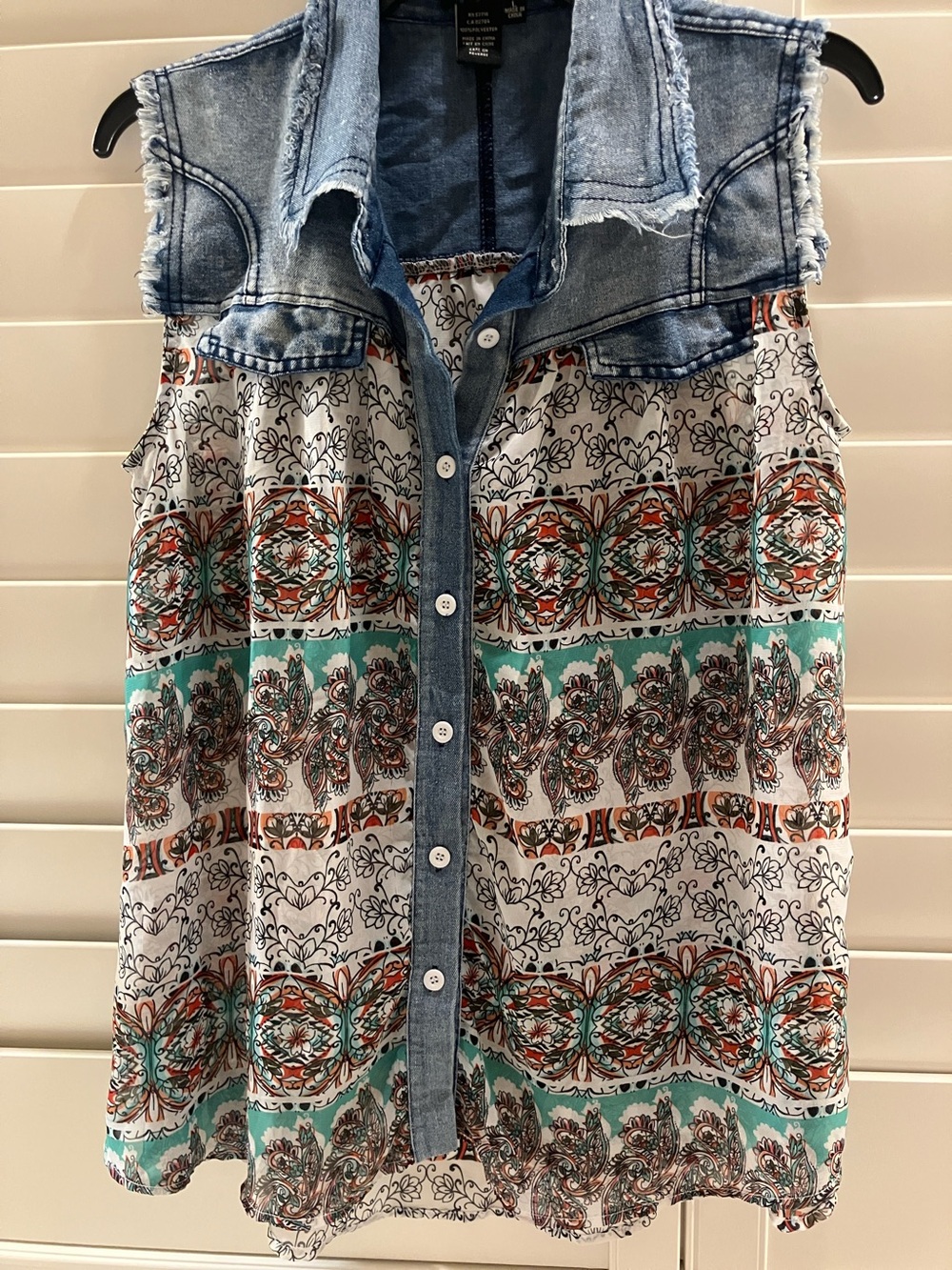 Papillon Boho Style Sleeveless Top